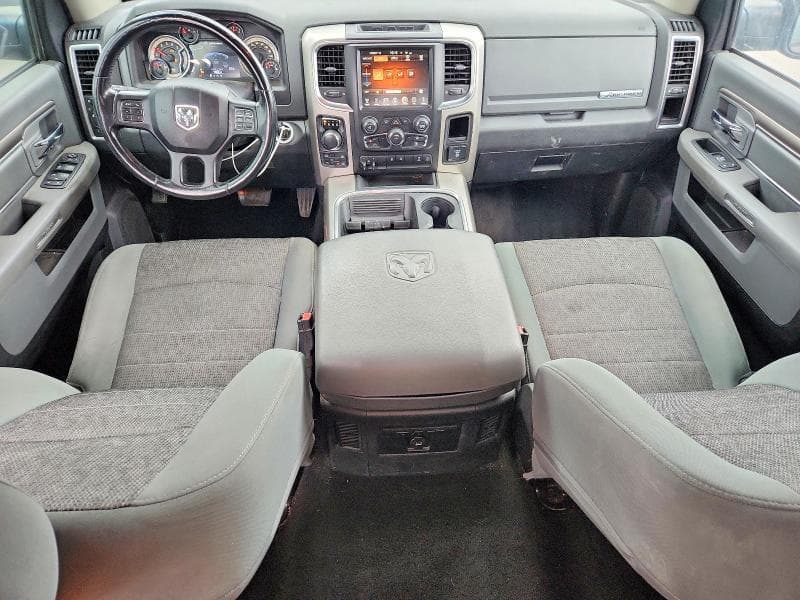 2016 RAM 1500 SLT SLT 8