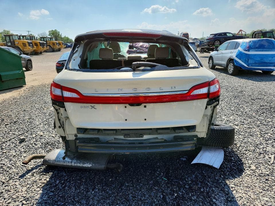 2016 LINCOLN MKX SELECT 6
