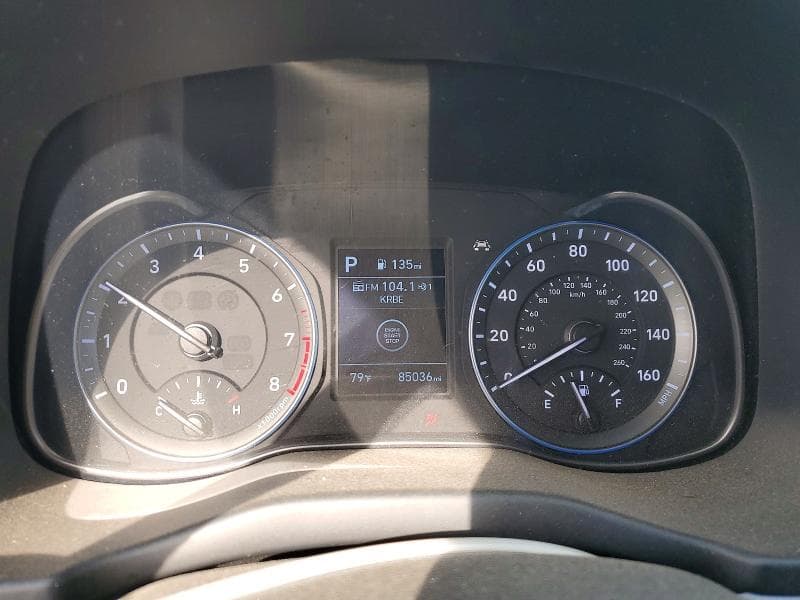 2021 HYUNDAI KONA SEL 9