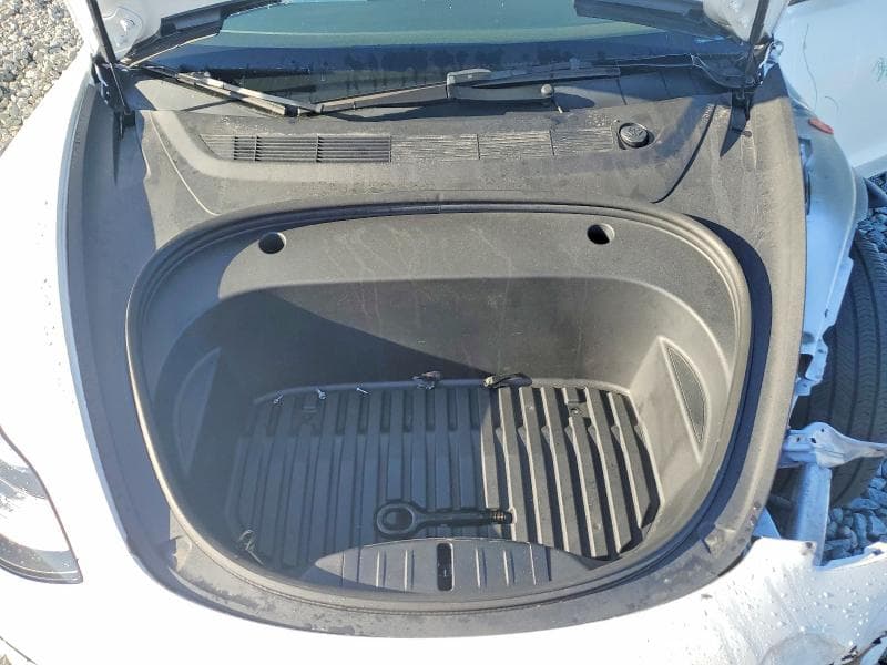 2023 TESLA MODEL 3 11