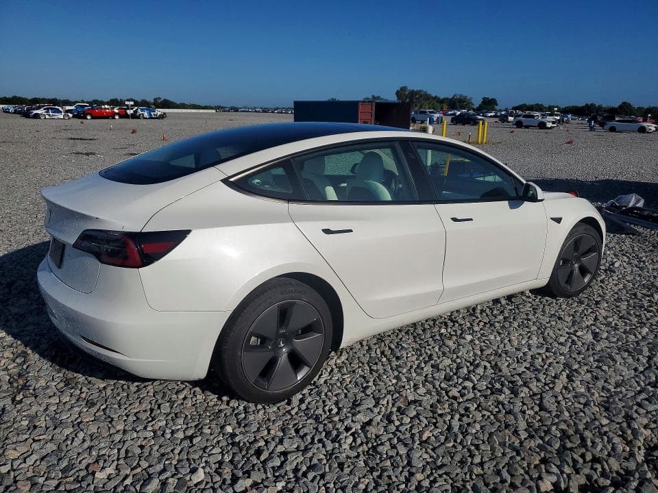 2023 TESLA MODEL 3 3