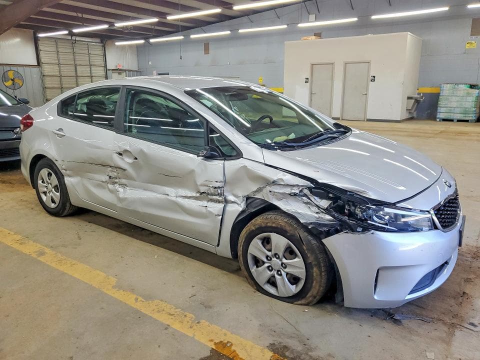 2018 KIA FORTE LX 4