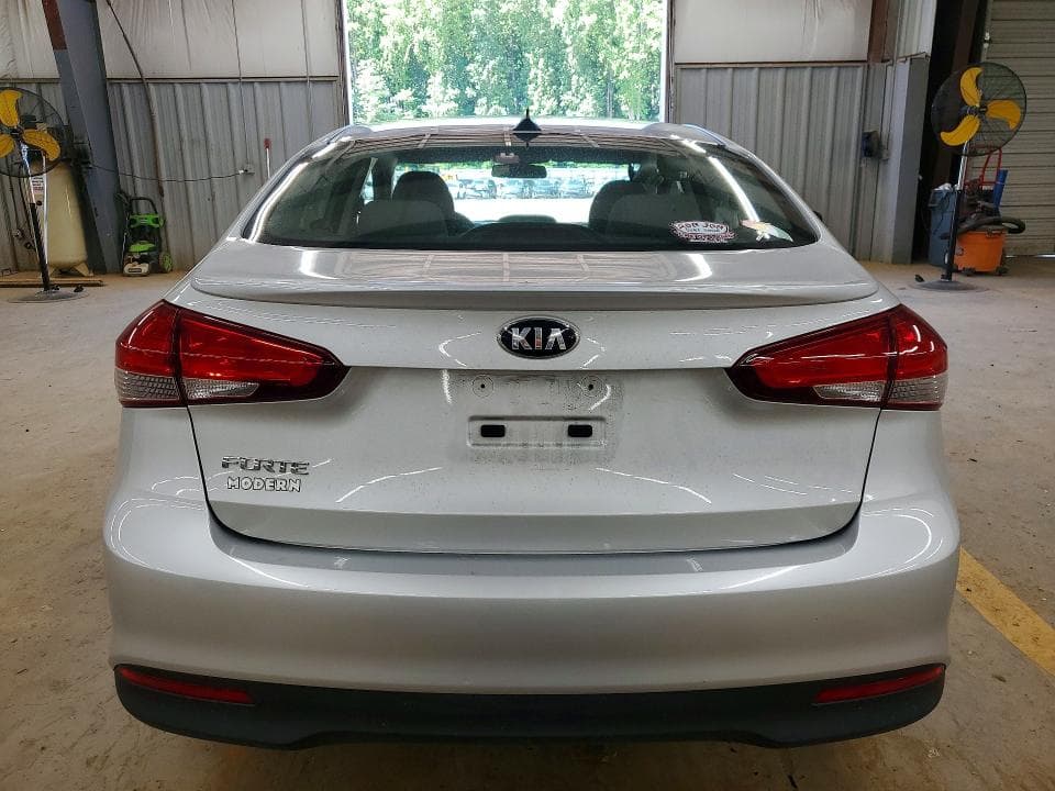 2018 KIA FORTE LX 6