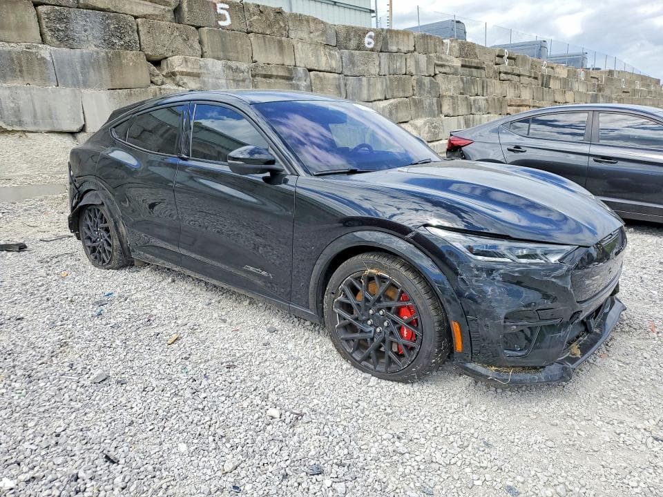 2023 FORD MUSTANG MACH-E GT 4