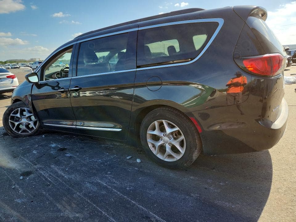 2017 CHRYSLER PACIFICA TOURING L 2