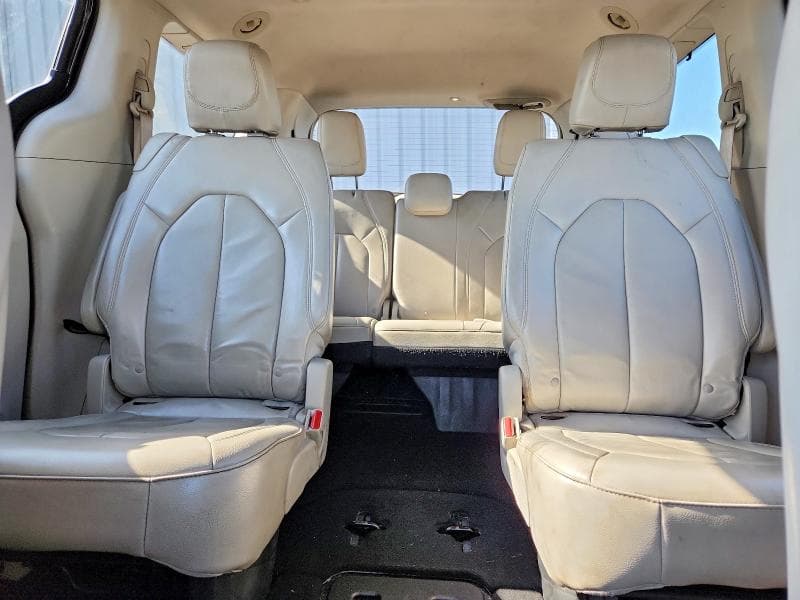 2017 CHRYSLER PACIFICA TOURING L 10