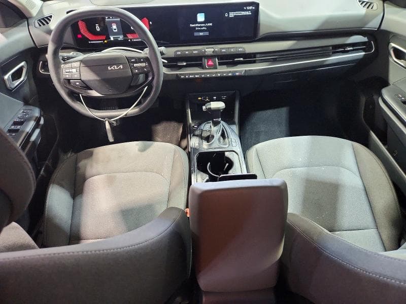2025 KIA K4 LXS LXS 8
