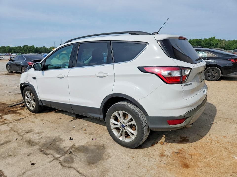 2017 FORD ESCAPE SE SE 3