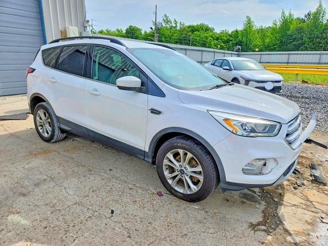 2017 FORD ESCAPE SE SE 5