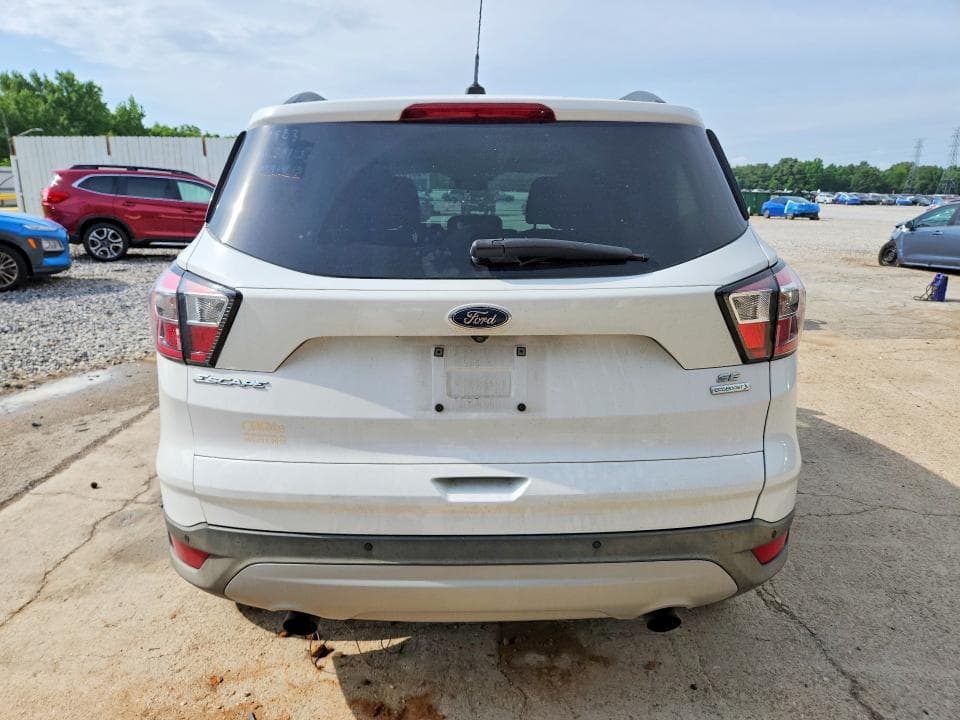 2017 FORD ESCAPE SE SE 7
