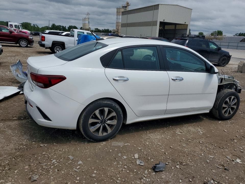 2022 KIA RIO S 3