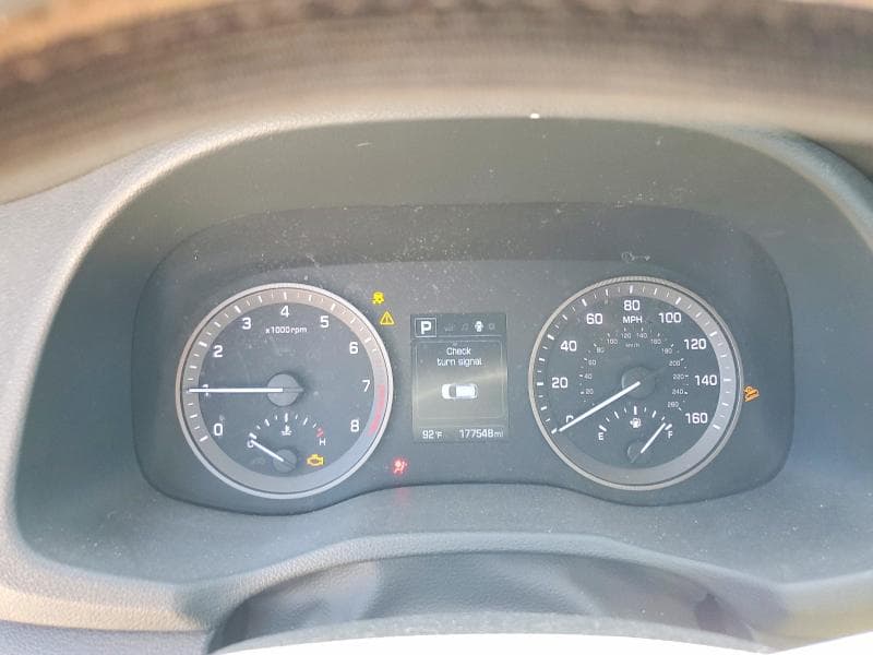 2018 HYUNDAI TUCSON SEL 9