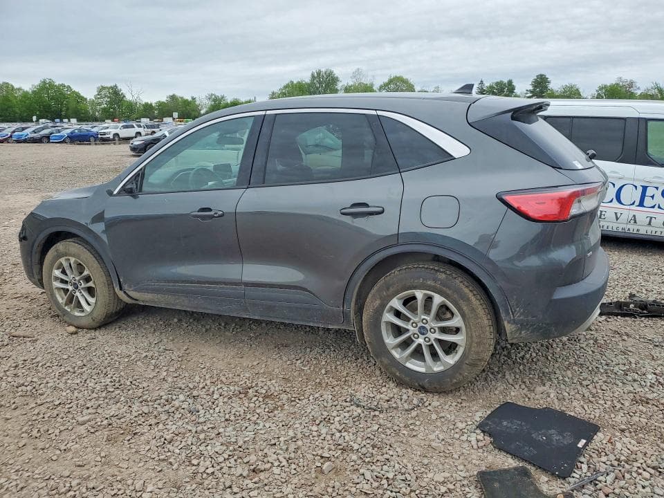 2020 FORD ESCAPE SE 2