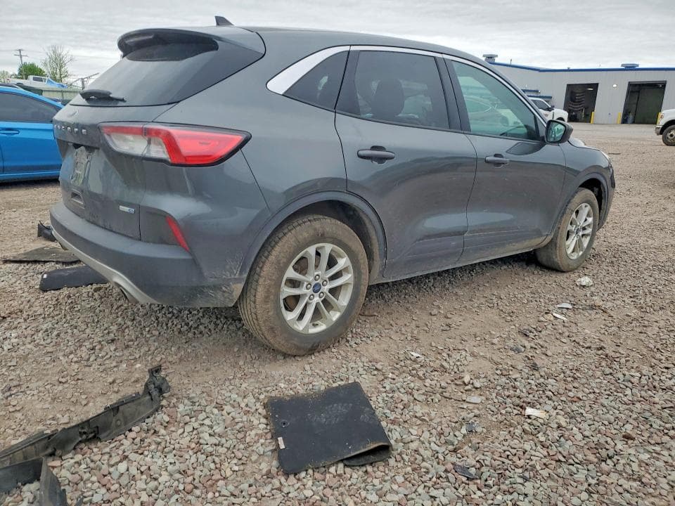 2020 FORD ESCAPE SE 3