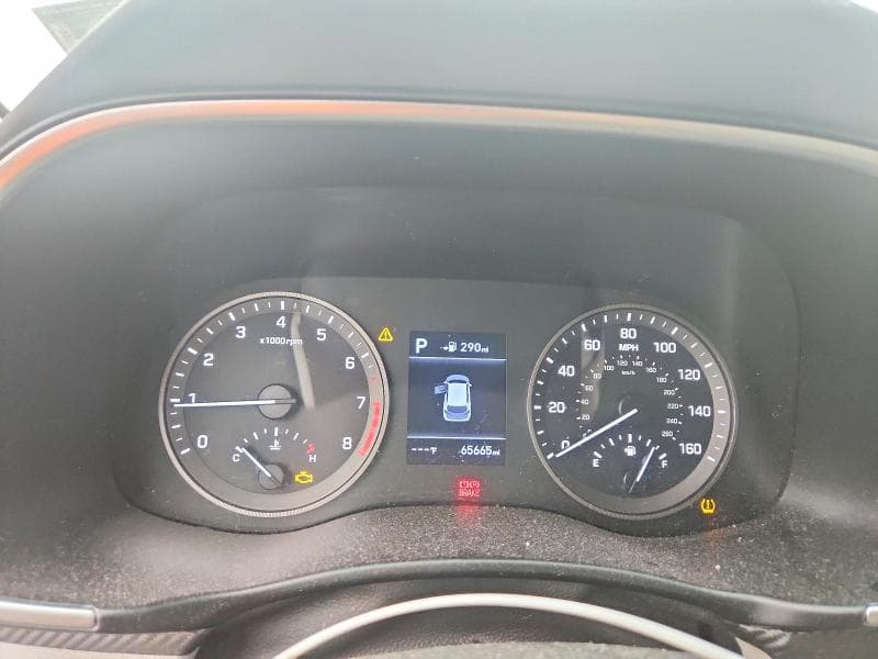 2019 HYUNDAI TUCSON VALUE VALUE 9