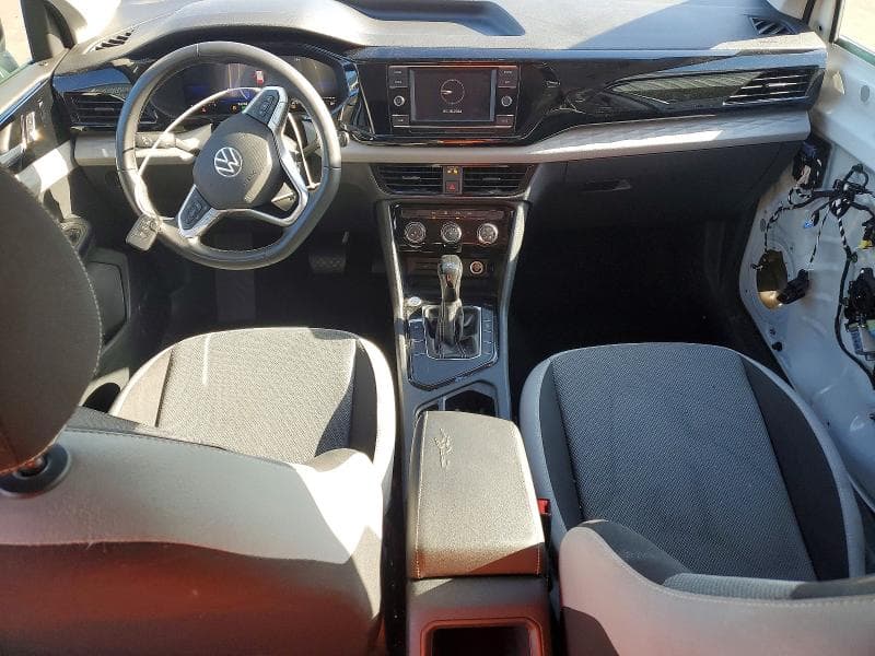 2023 VOLKSWAGEN TAOS S 8