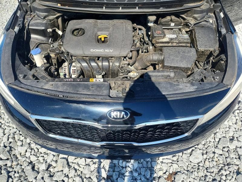 2017 KIA FORTE LX 11