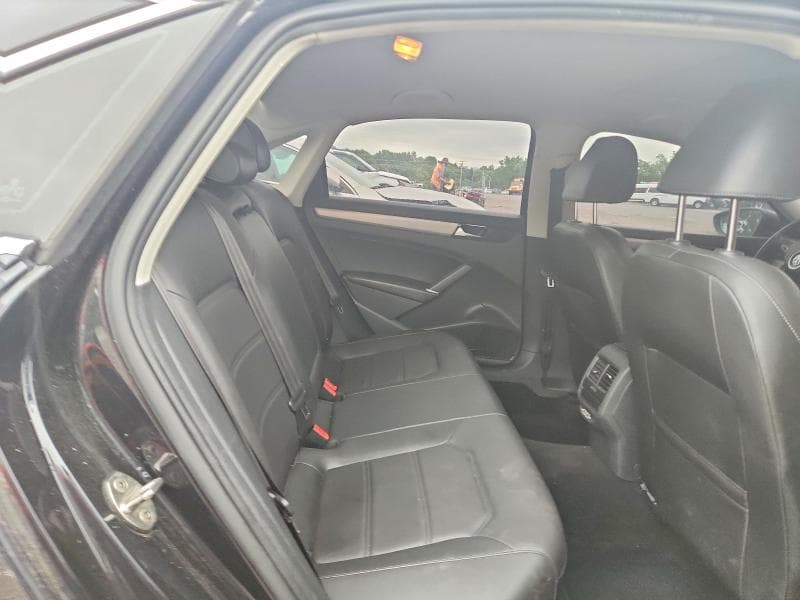 2021 VOLKSWAGEN PASSAT SE SE 10
