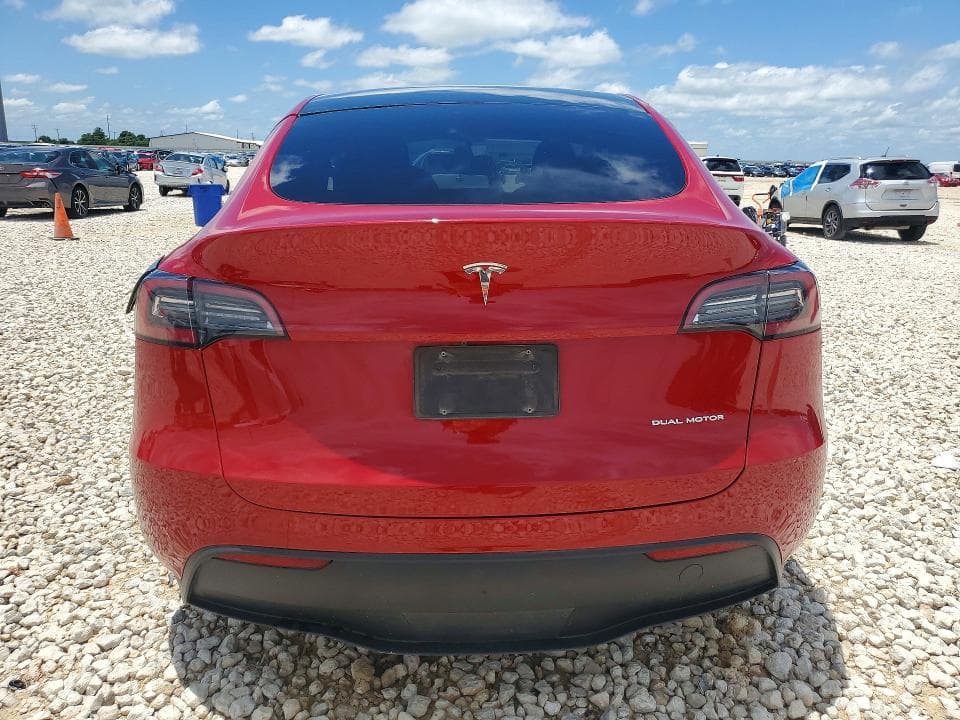 2023 TESLA MODEL Y 6
