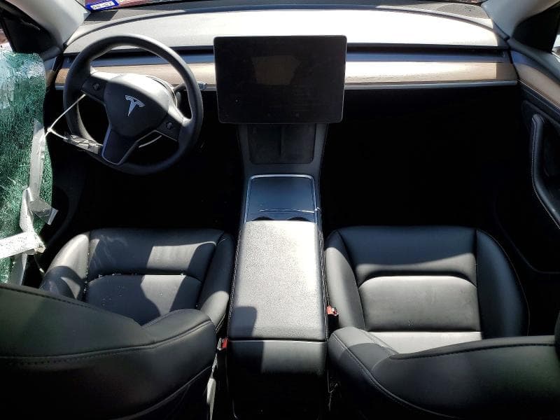 2023 TESLA MODEL Y 8