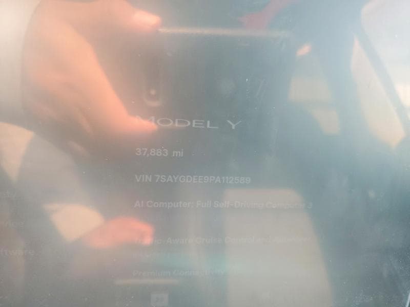 2023 TESLA MODEL Y 9