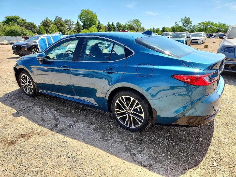 2026 TOYOTA CAMRY XLE XLE 2
