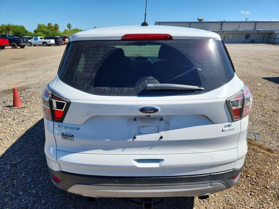 2017 FORD ESCAPE SE 6