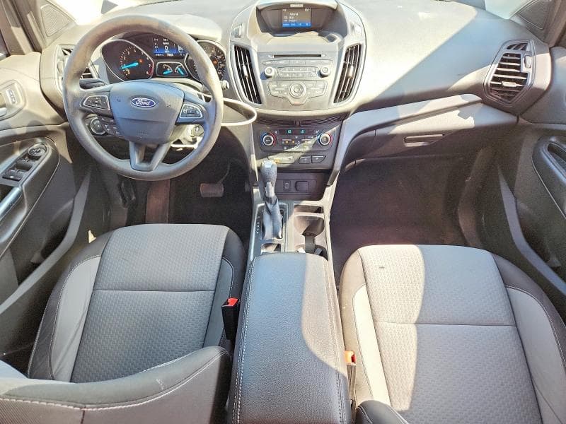 2017 FORD ESCAPE SE 8