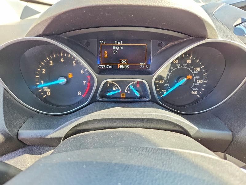 2017 FORD ESCAPE SE 9
