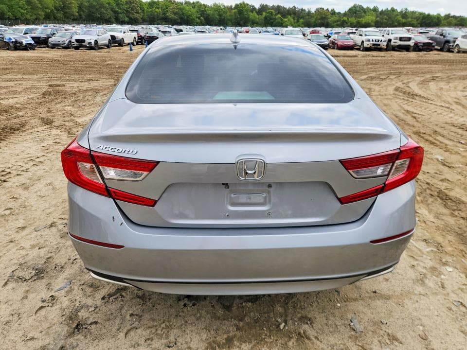 2018 HONDA ACCORD EX EX 6