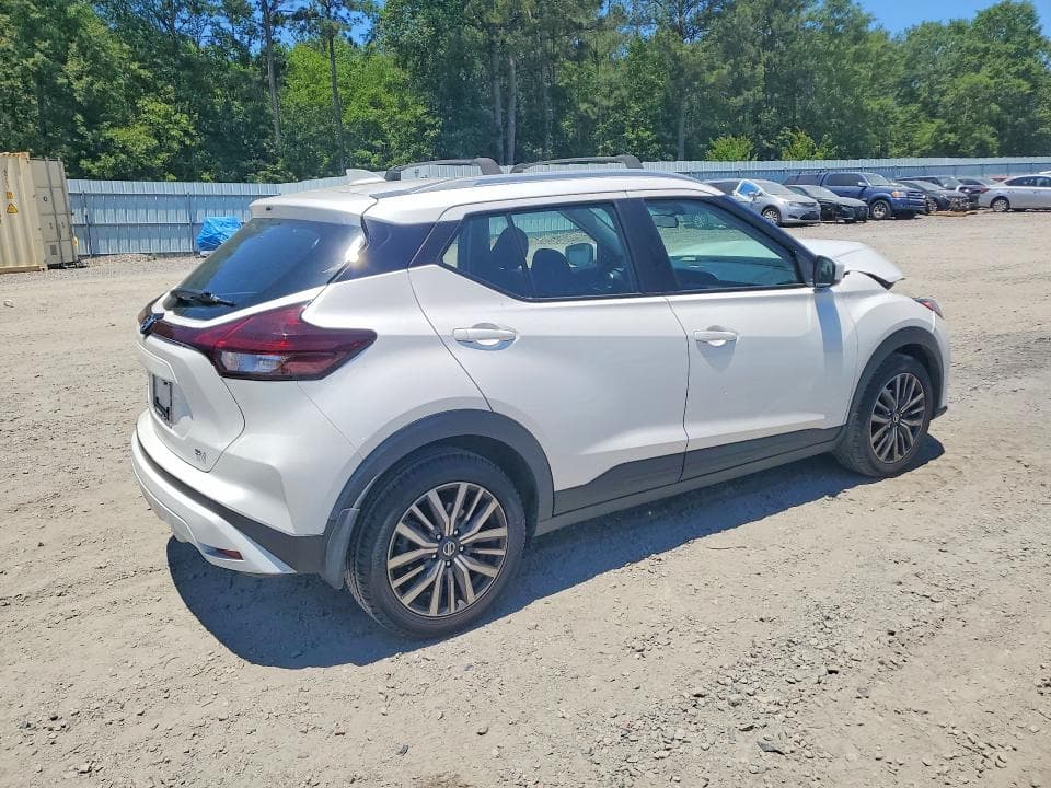 2021 NISSAN KICKS SV 3