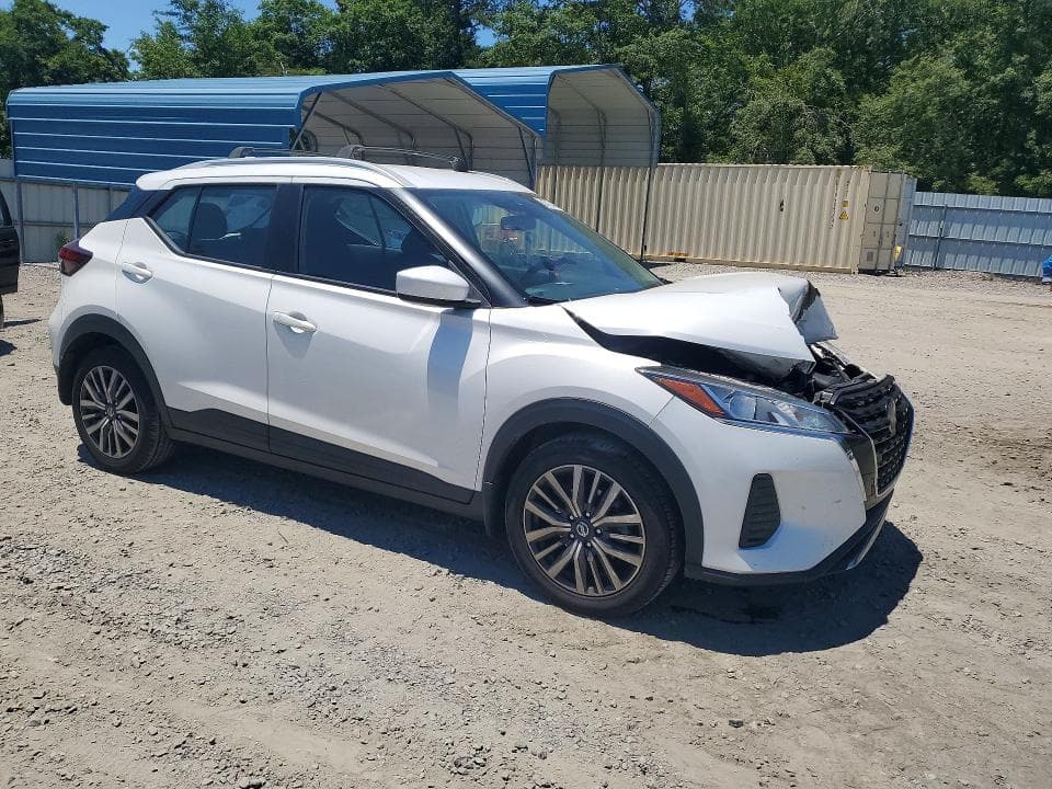 2021 NISSAN KICKS SV 4