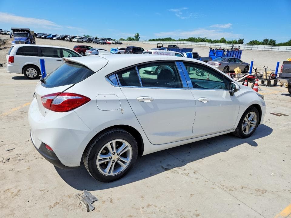 2018 CHEVROLET CRUZE LT 3