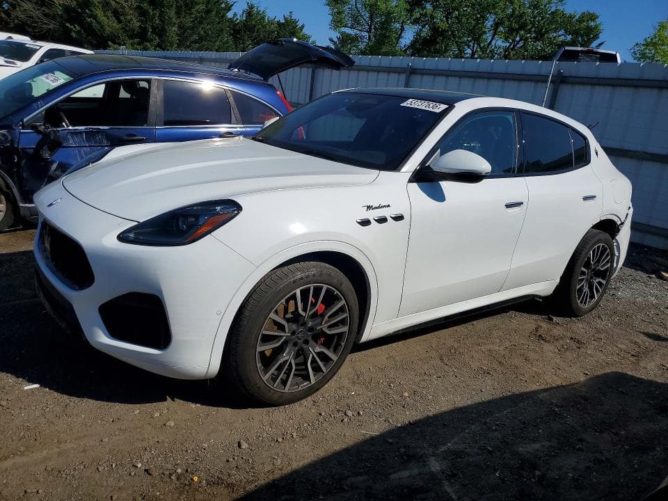 2023 MASERATI GRECALE MODENA
