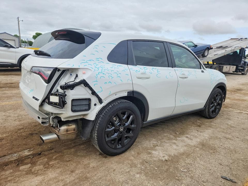 2024 HONDA HR-V SPORT 3