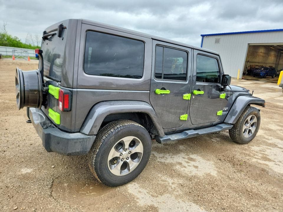 2017 JEEP WRANGLER UNLIMITED SAHARA 3