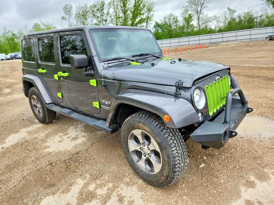 2017 JEEP WRANGLER UNLIMITED SAHARA 4