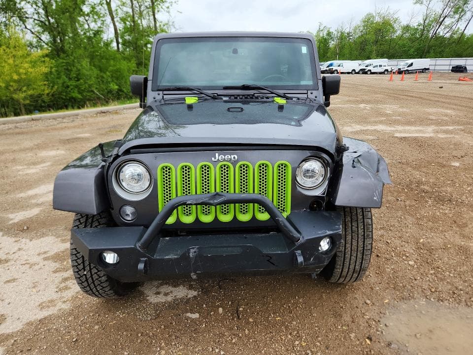2017 JEEP WRANGLER UNLIMITED SAHARA 5