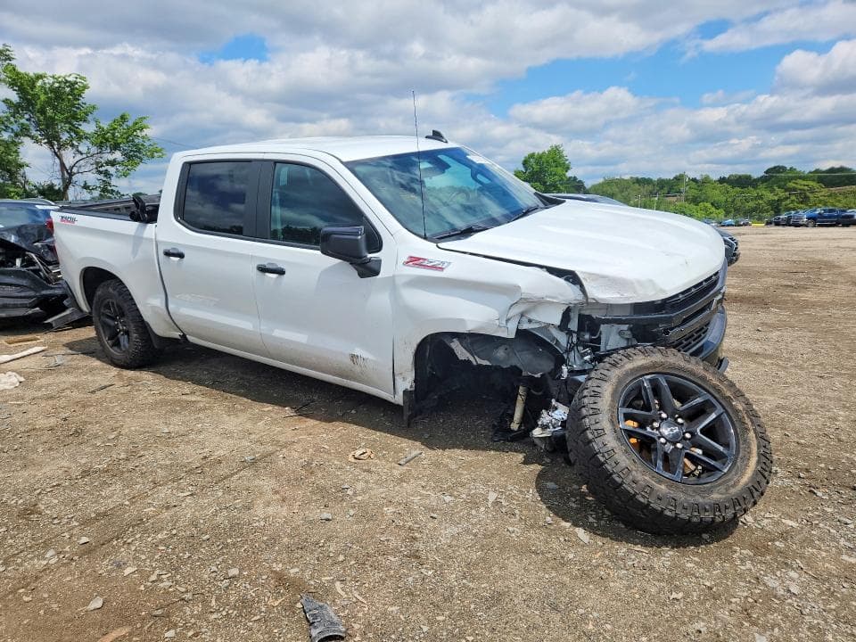 2019 CHEVROLET SILVERADO K1500 LT TRAIL BOSS 4