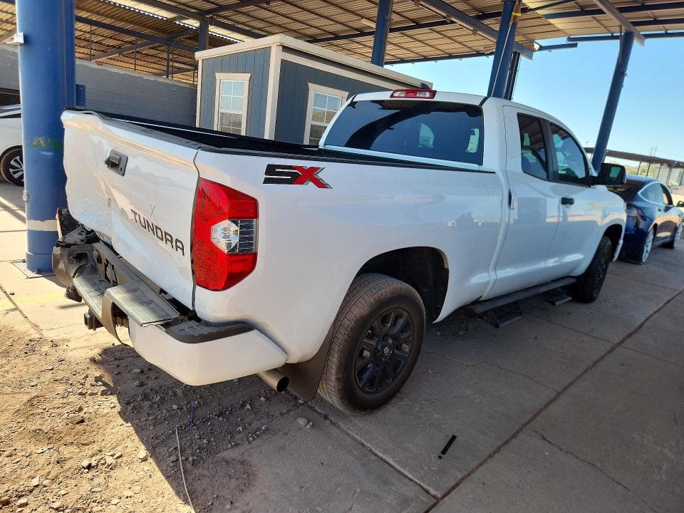 2021 TOYOTA TUNDRA SR5 3