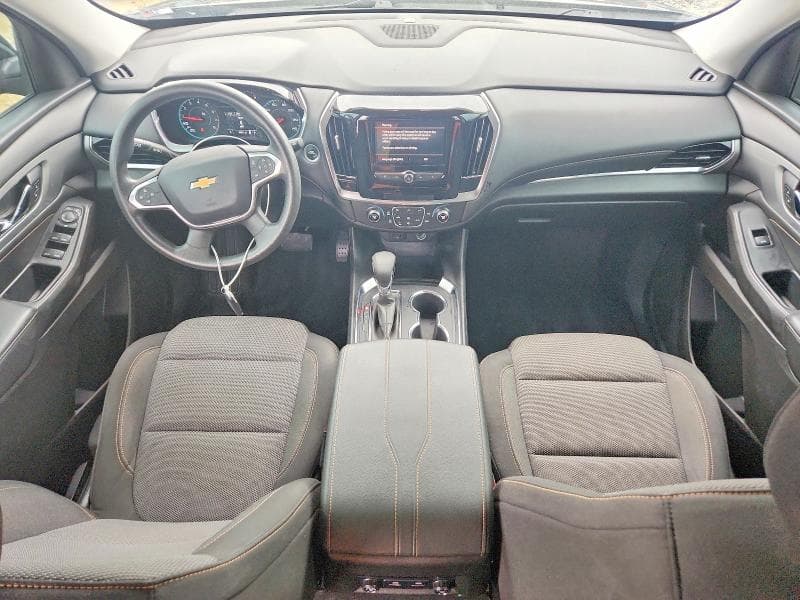 2021 CHEVROLET TRAVERSE LS 8