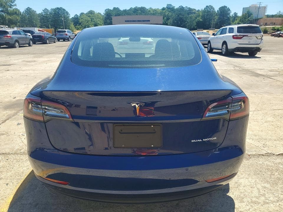 2022 TESLA MODEL 3 7