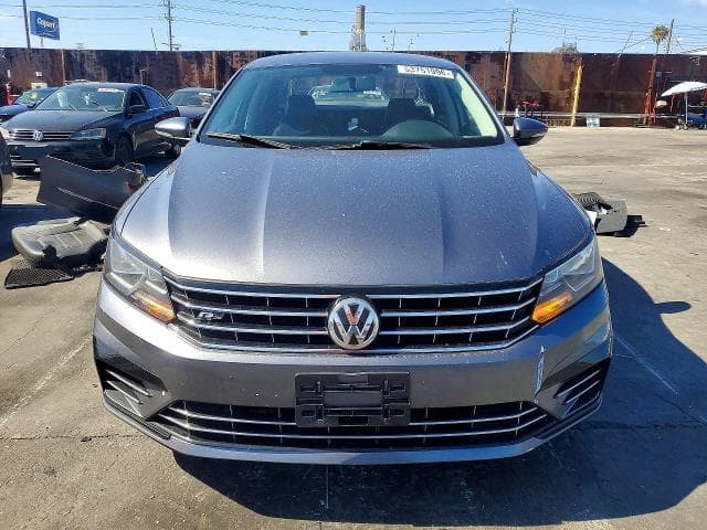 2018 VOLKSWAGEN PASSAT S 5