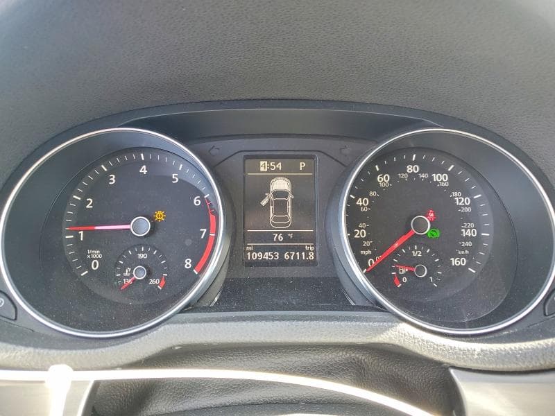 2018 VOLKSWAGEN PASSAT S 9