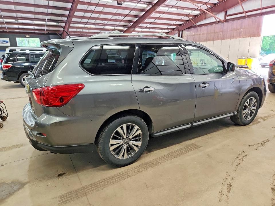2018 NISSAN PATHFINDER SV SV 4