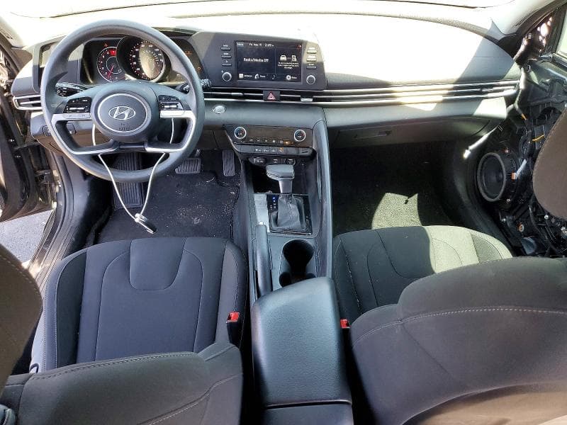 2021 HYUNDAI ELANTRA SEL 8