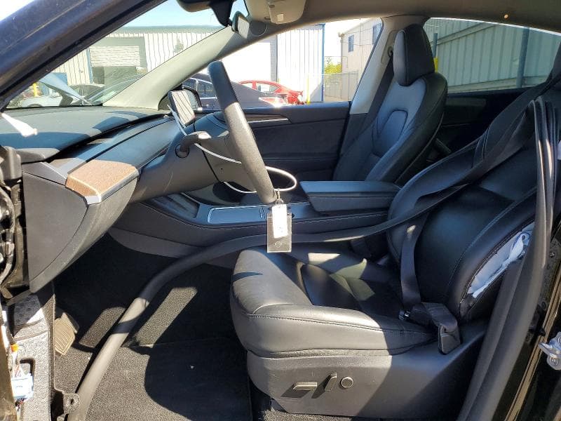 2024 TESLA MODEL Y 7