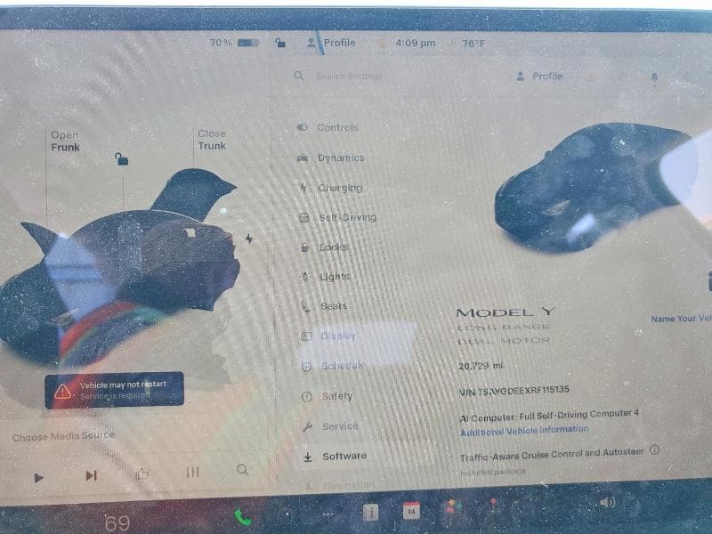 2024 TESLA MODEL Y 9
