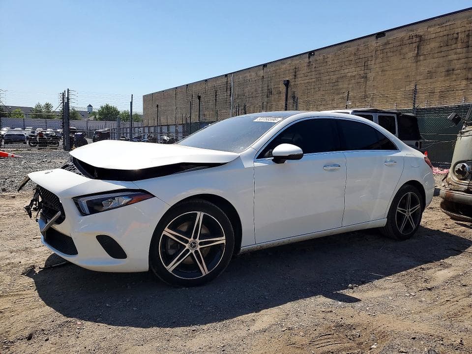 2019 MERCEDES-BENZ A 220 4MATIC - 1