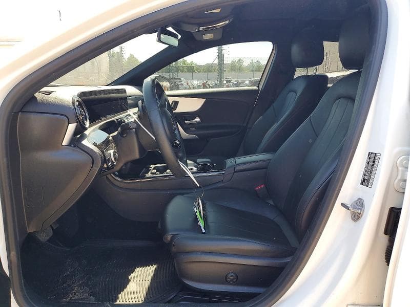 2019 MERCEDES-BENZ A 220 4MATIC 7